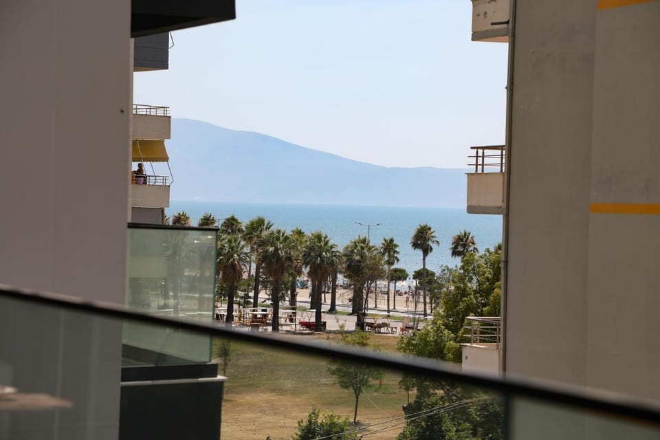 Azura Apartment in Vlorë