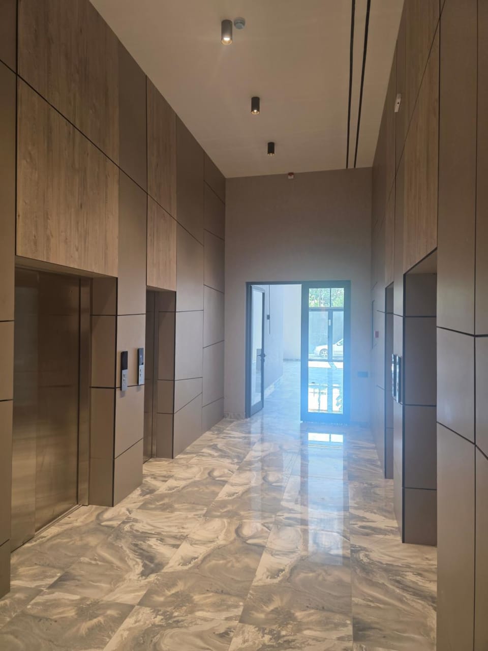 Luxury Modern Apt with City View & King Bed Apartment in Yerevan
