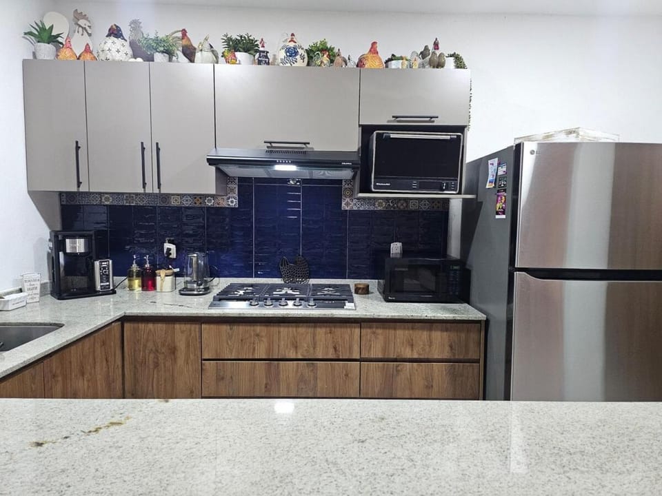 NEW Modern 3BR home minutes from downtown Colima House in Villa de Álvarez