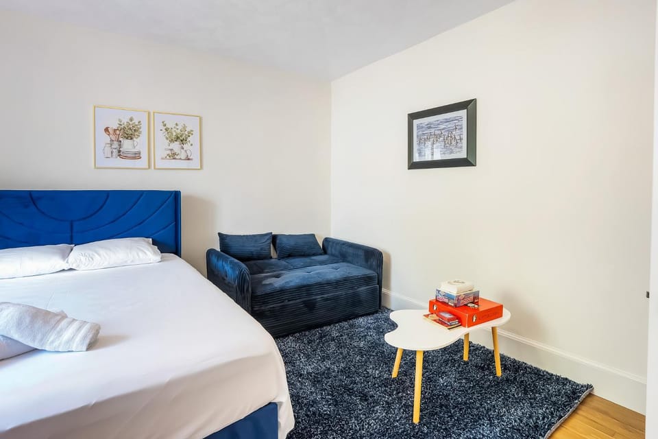 Brand New Spacious FamilyFriendly Home near Boston Apartment in Somerville