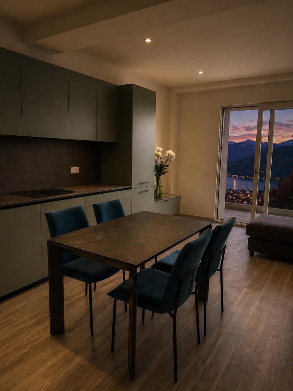 Natural landscape, Kitchen or kitchenette, Living room, Seating area, Dining area, Mountain view