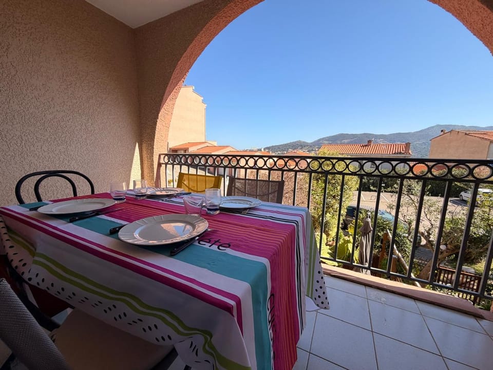 Appartement avec parking et vue montagne - 4 pers. Apartment in Port-Vendres