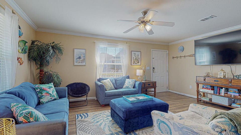 Lime in the Coconut home House in Bolivar Peninsula