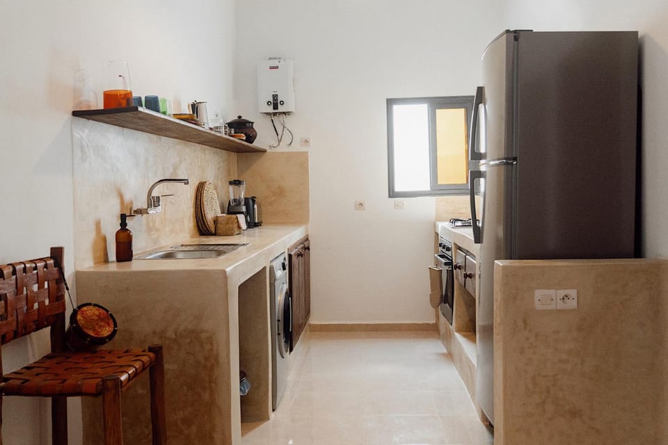 Kitchen or kitchenette, oven, stove