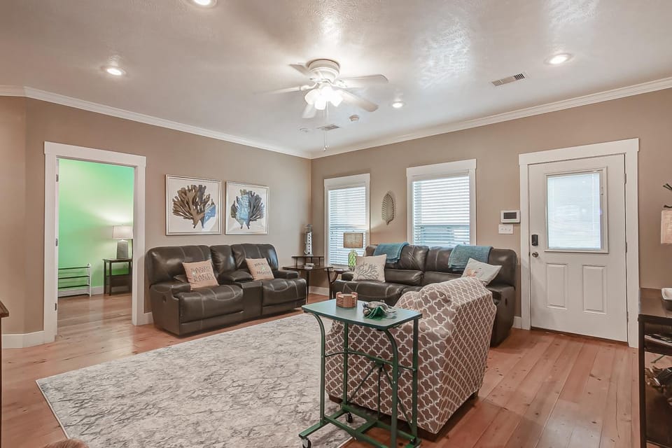 The Bungaleaux home House in Bolivar Peninsula