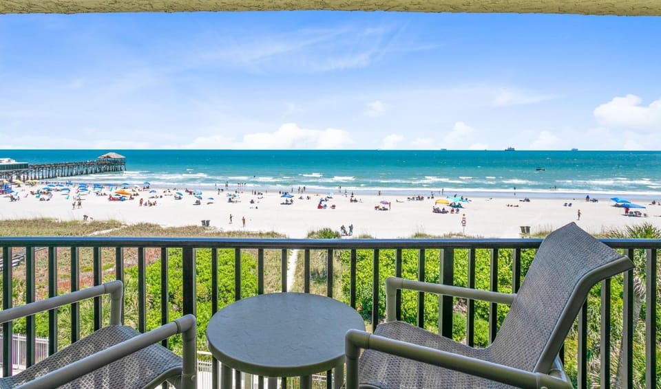 Day, View (from property/room), Balcony/Terrace, Beach, Sea view, sunbed