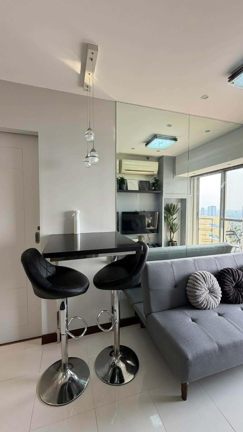 Bloom & Bask Staycation Hostel in Quezon City