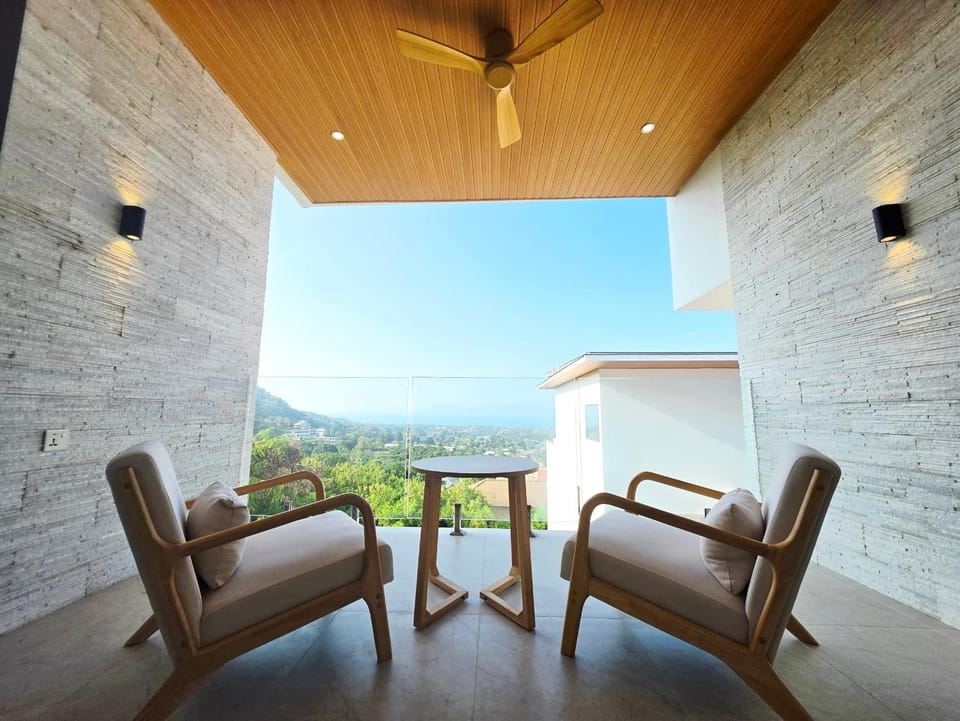 View (from property/room), Balcony/Terrace