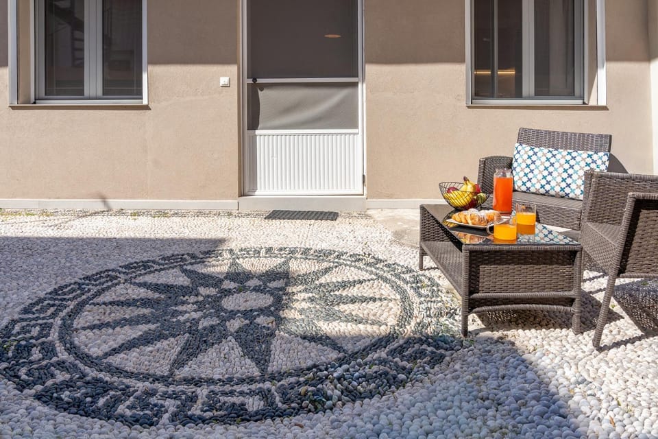 Property building, Inner courtyard view