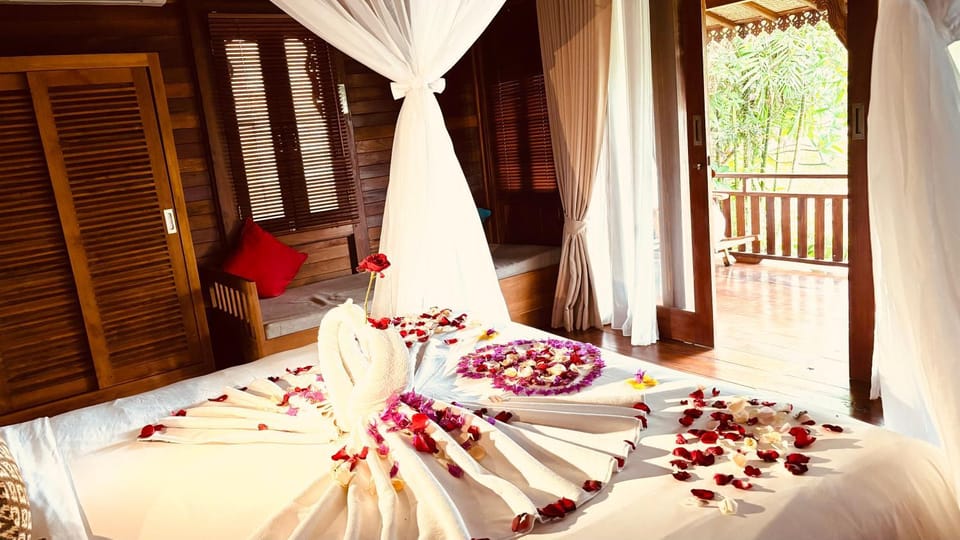 Bed, Balcony/Terrace, Bedroom