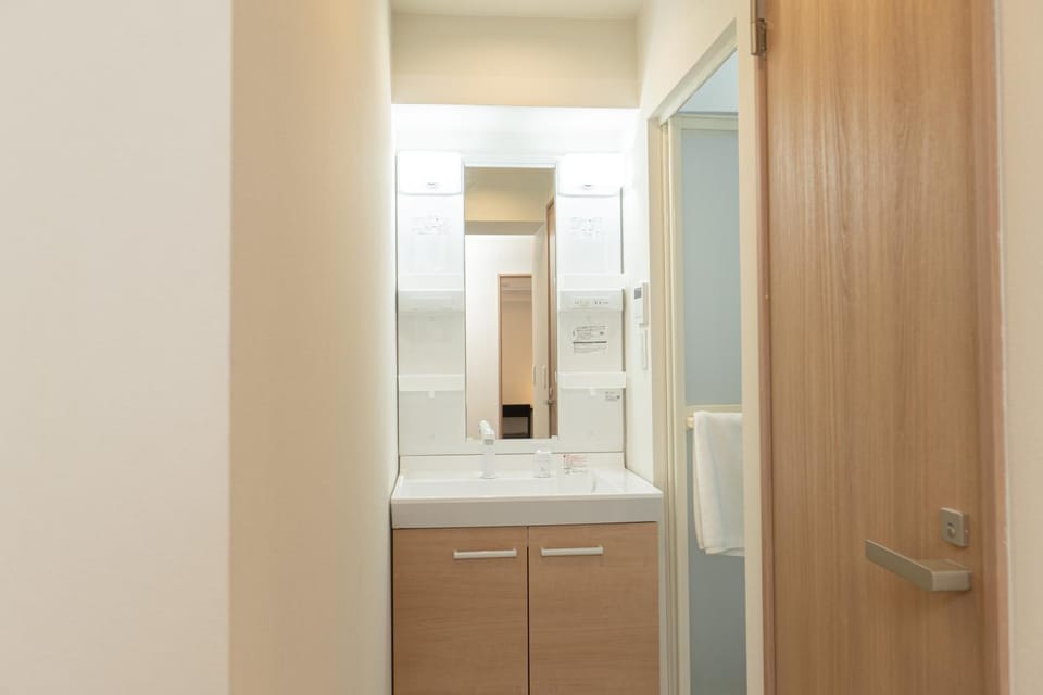 寅ホテル 中目黒 TORA HOTEL Nakameguro Apartment in Kanagawa Prefecture