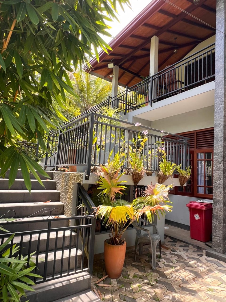 Kurunduwatta Villa Apartment in Kamburugamuwa