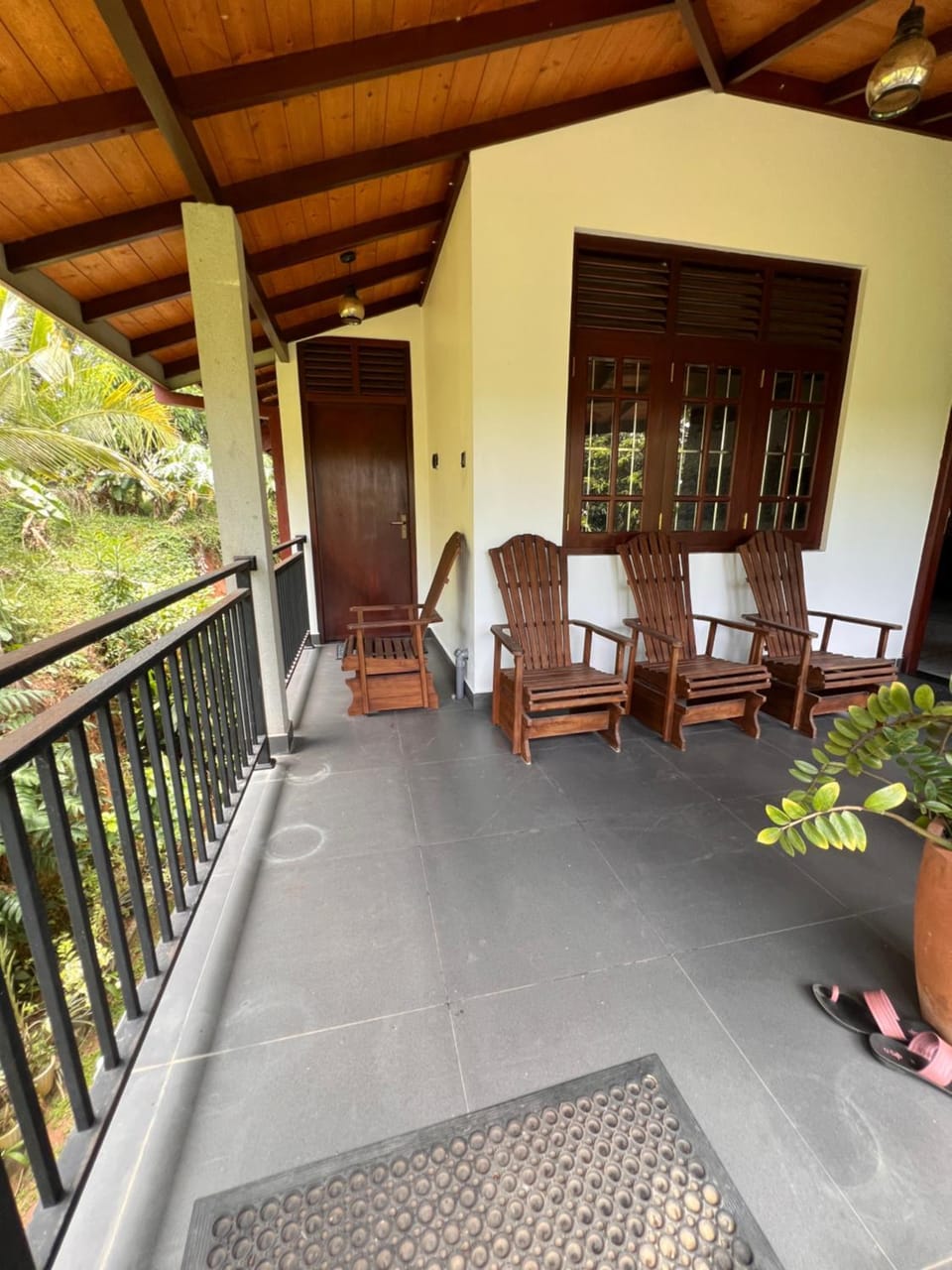 Kurunduwatta Villa Apartment in Kamburugamuwa