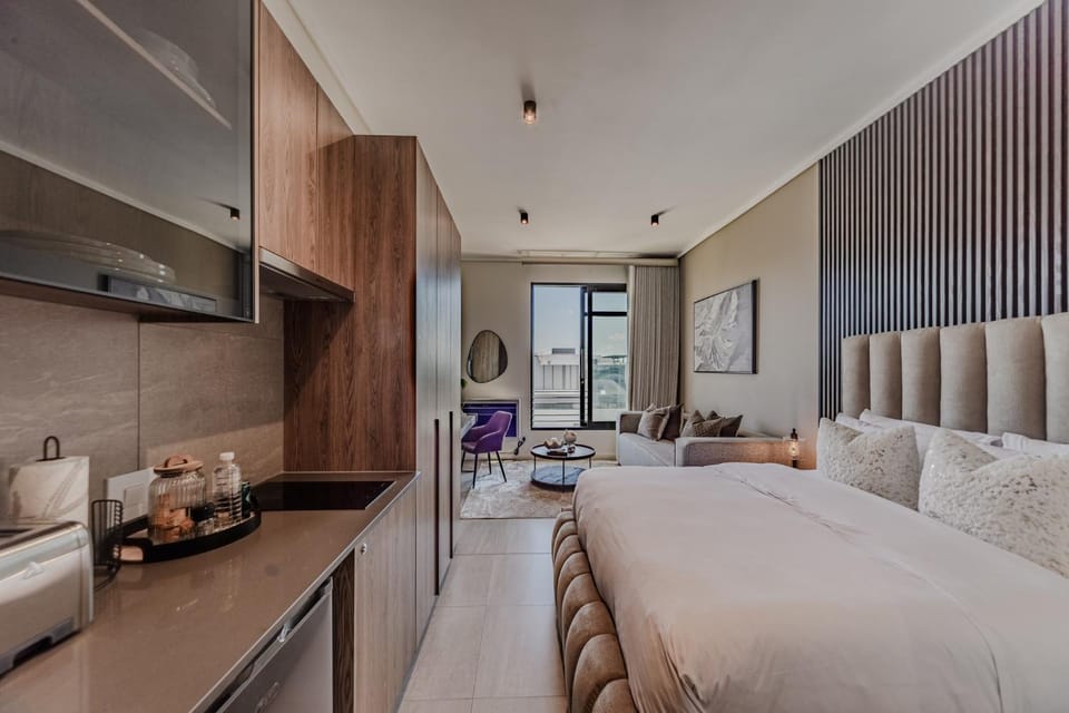 330 Menlyn Maine Residence Luxury Apartments Apartment in Pretoria