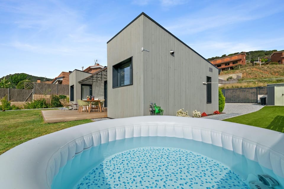 Natural landscape, Hot Tub