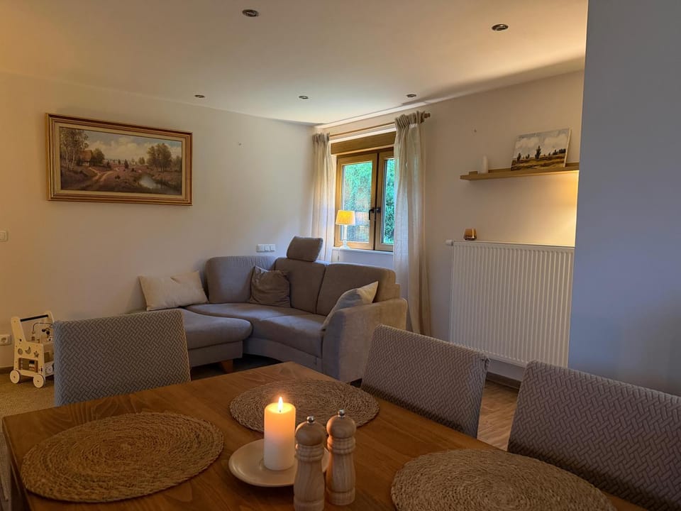 Living room, Seating area, Dining area