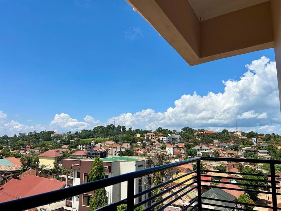 Sunrise in Buziga Apartment in Kampala