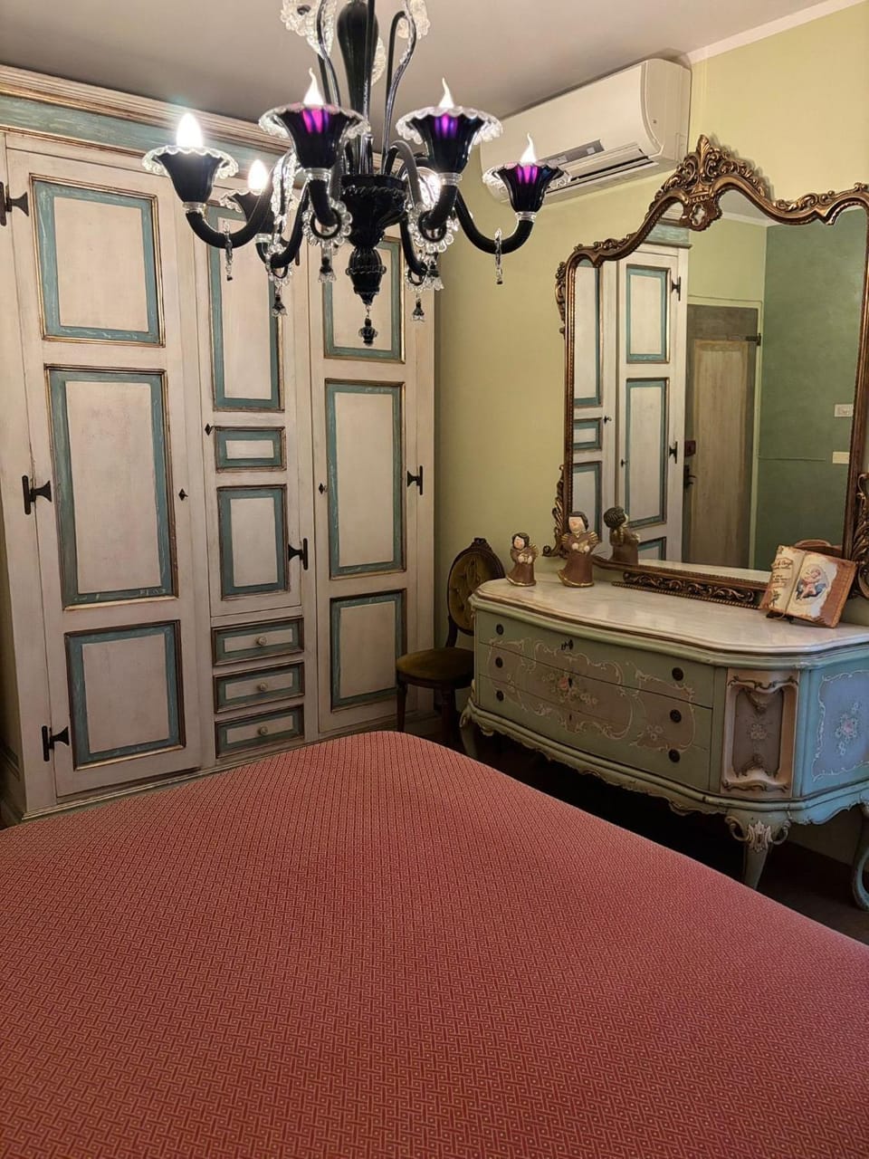 Bed, Bedroom, wardrobe