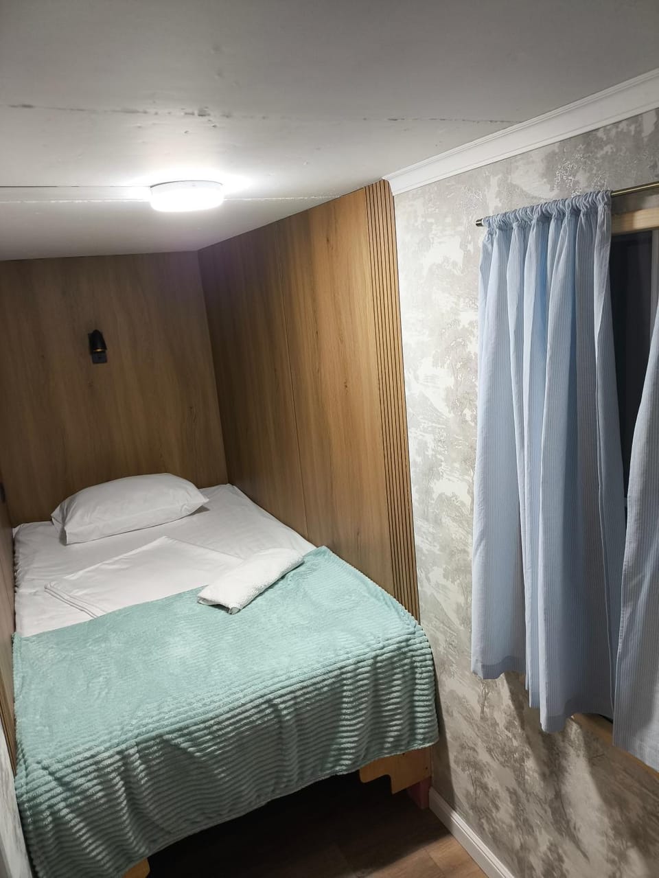 Hostel CAPS HOME boutique Capsule hotel in Kazakhstan