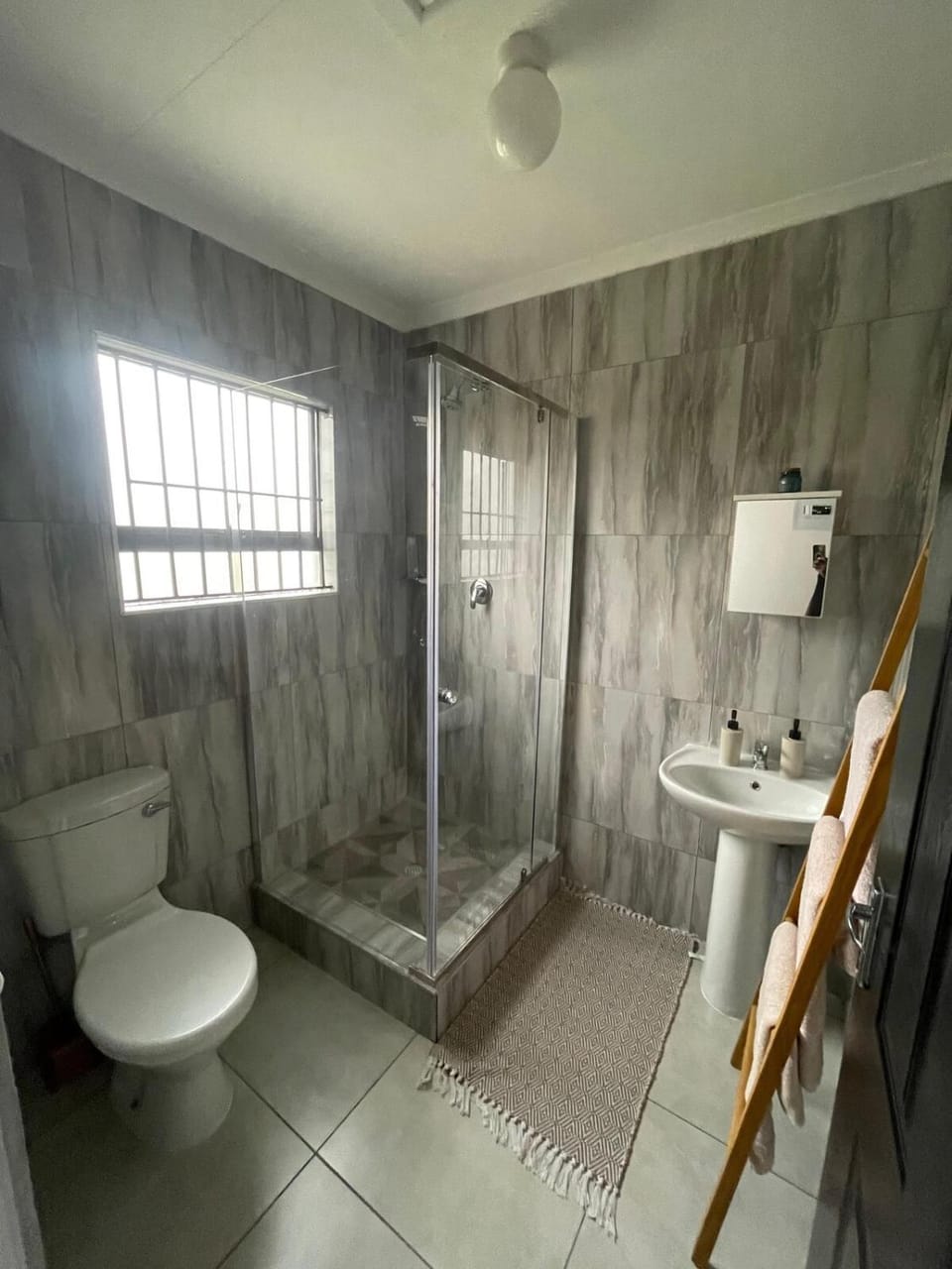 Townside Estate UNIT8 Apartment in KwaZulu-Natal