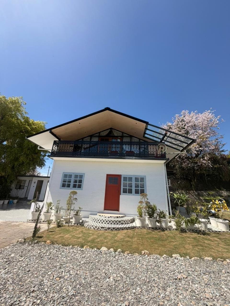 The Amar Vilas Farm Stay in Dehradun