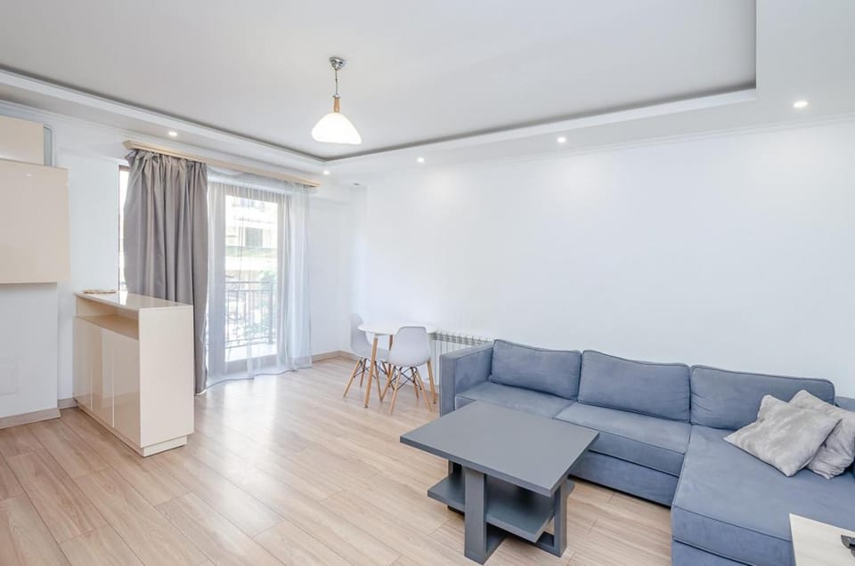 21Great apartment near Republic Square with a balcony Apartment in Yerevan