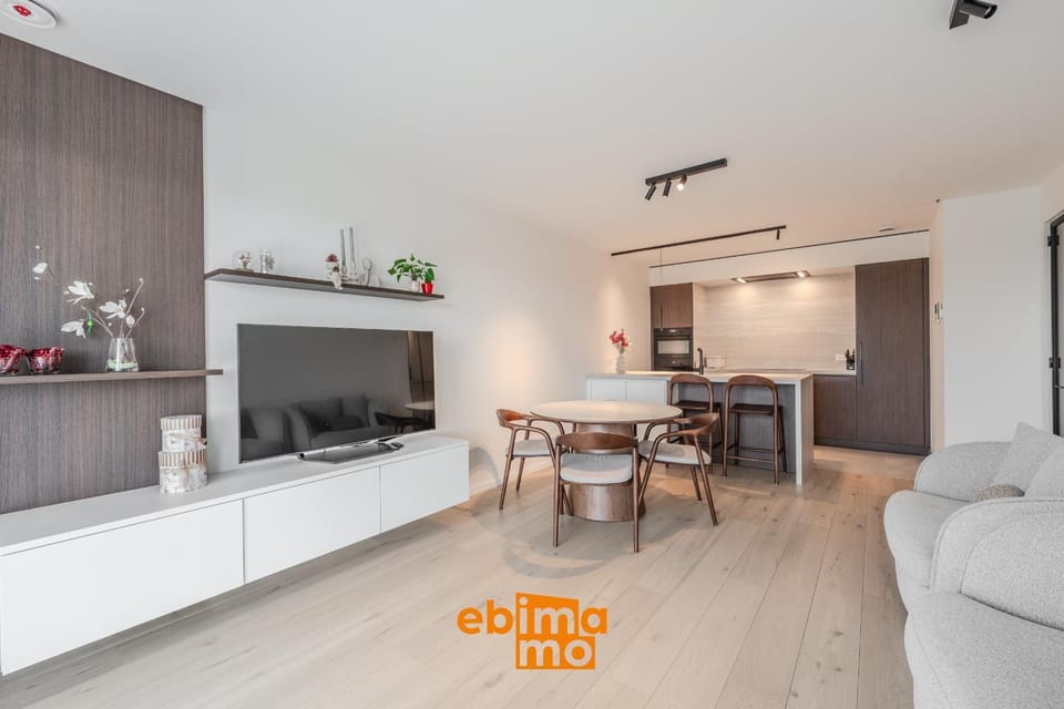 Villa Mariella 0205 with parking and pool Apartment in Koksijde