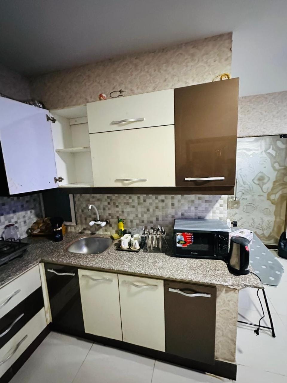 Fully Furnished Fully Renovated Appartment For Rent Apartment in Karachi