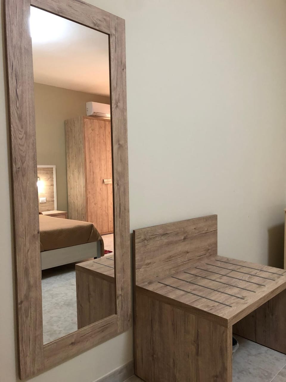 Photo of the whole room, Decorative detail, Bedroom, Area and facilities