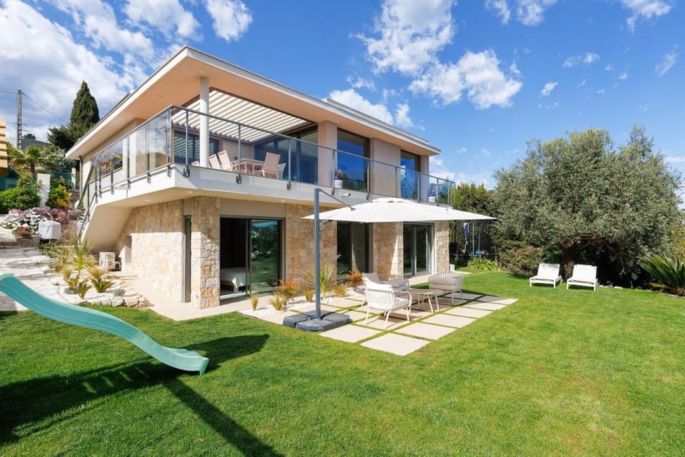 Villa luxueuse avec une magnifique vue à Mougins Villa in Mougins