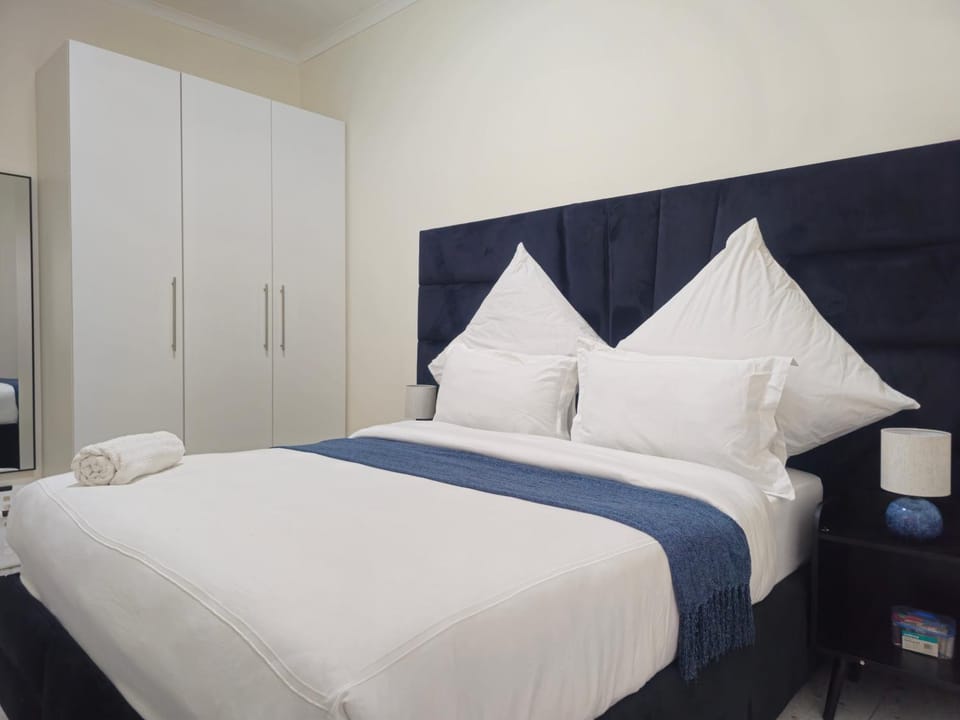 Silwood Mews Apartment in Sandton