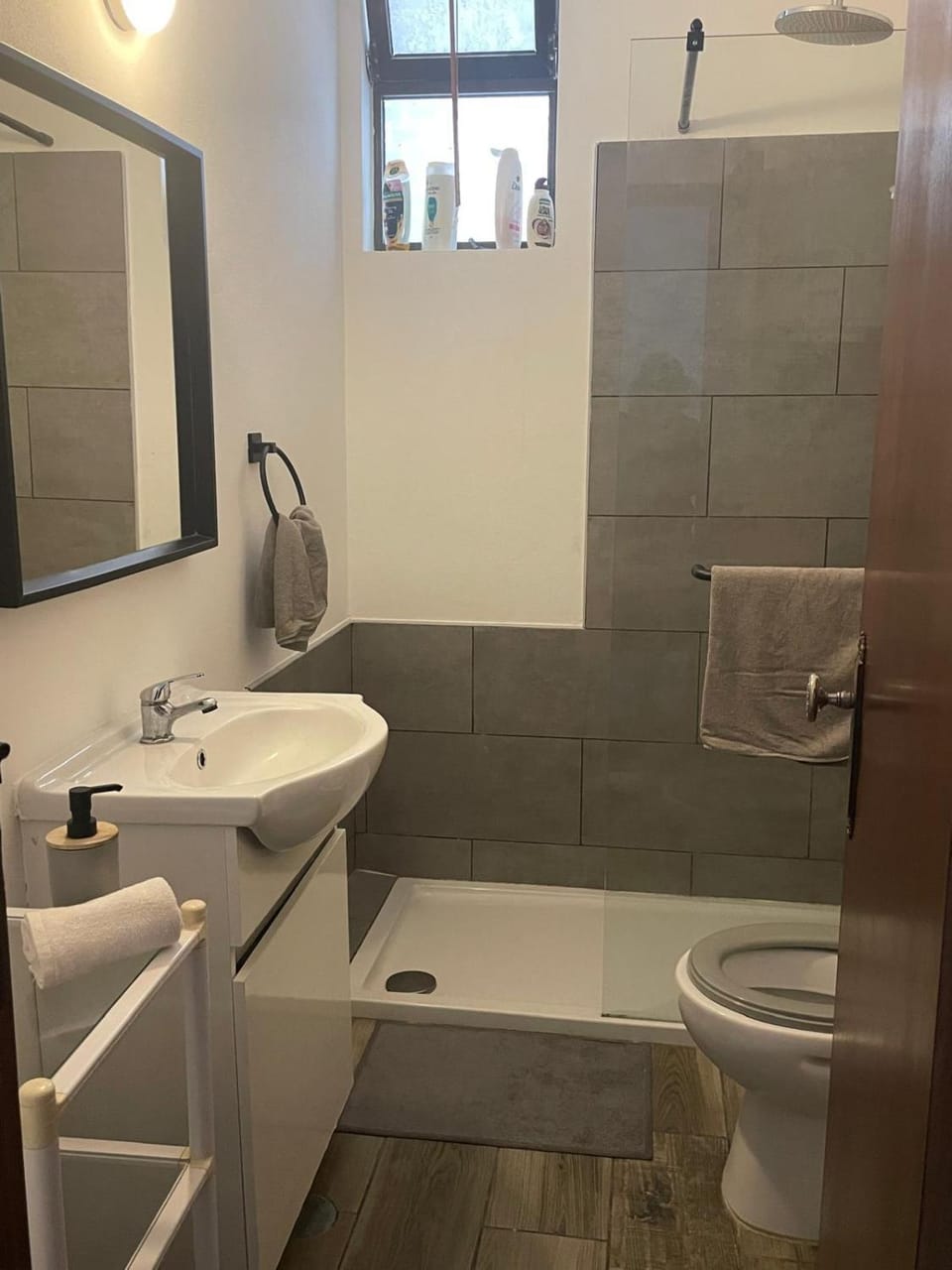 Large 2 bedroom Lagos apartment Apartment in Lagos
