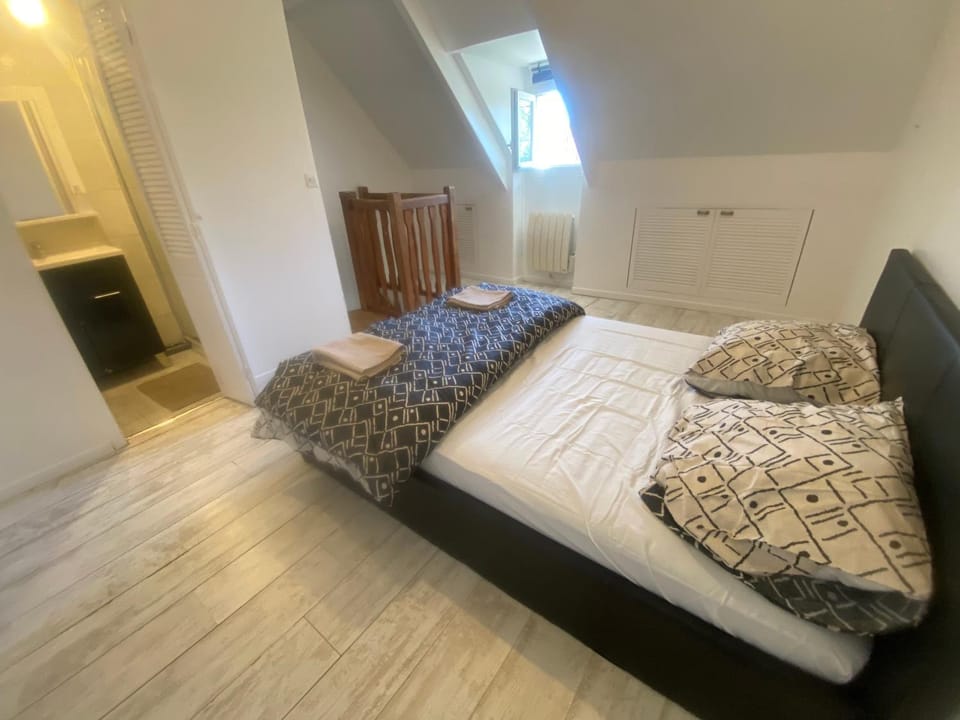 La tanierre T2 Issou vibe chill cosy Apartment in Île-de-France