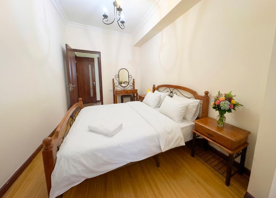 Bed, Photo of the whole room, Bedroom, towels, towels, wardrobe