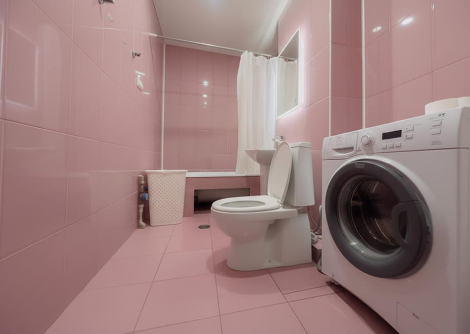 Shower, Toilet, Bathroom, Bath, towels, towels