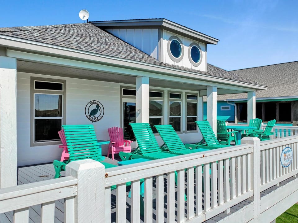 Pearly Pelican home House in Bolivar Peninsula