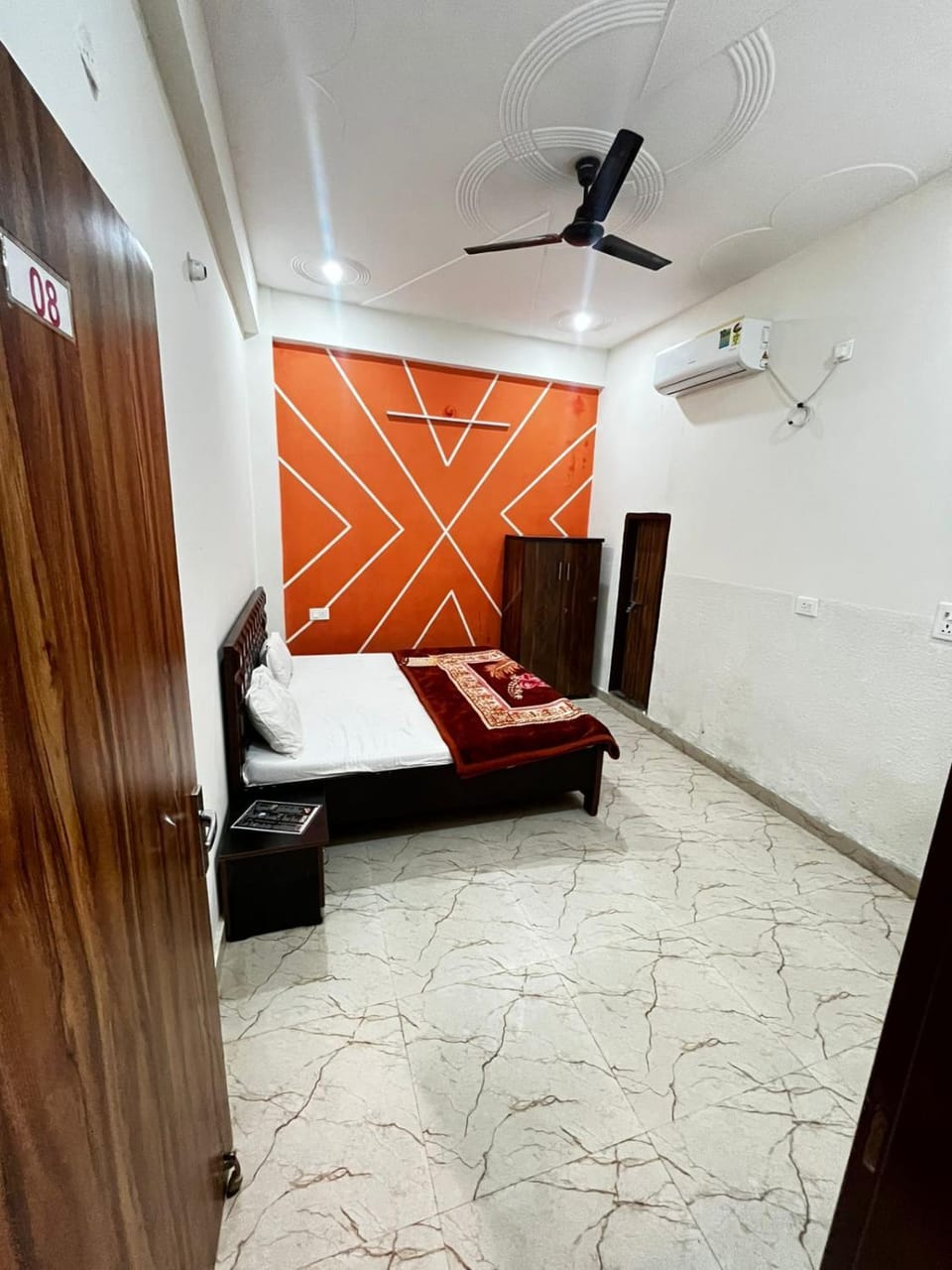 Maa Kalaa Dham Bed and Breakfast in Uttar Pradesh