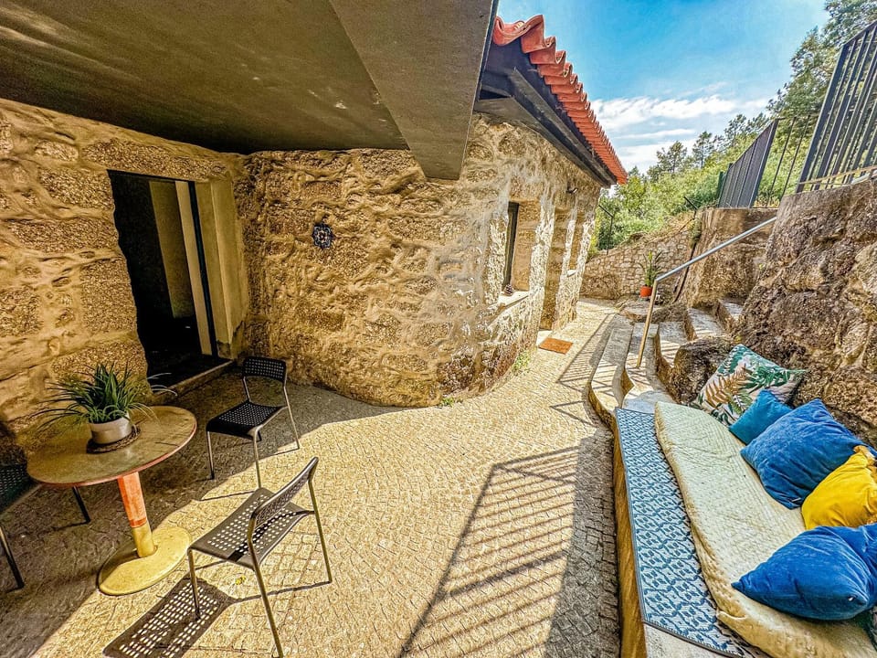 Property building, Balcony/Terrace
