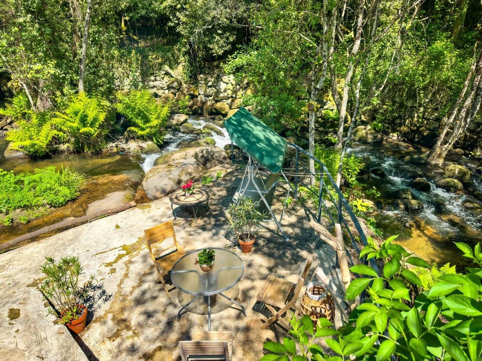 Garden, Balcony/Terrace