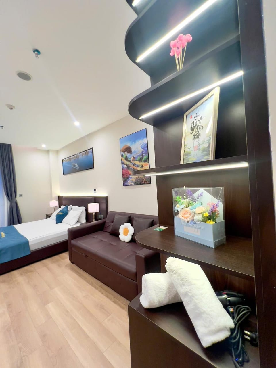 Căn studio tại Tòa Icon 40 Bãi Cháy Hạ Long Apartment in Vietnam