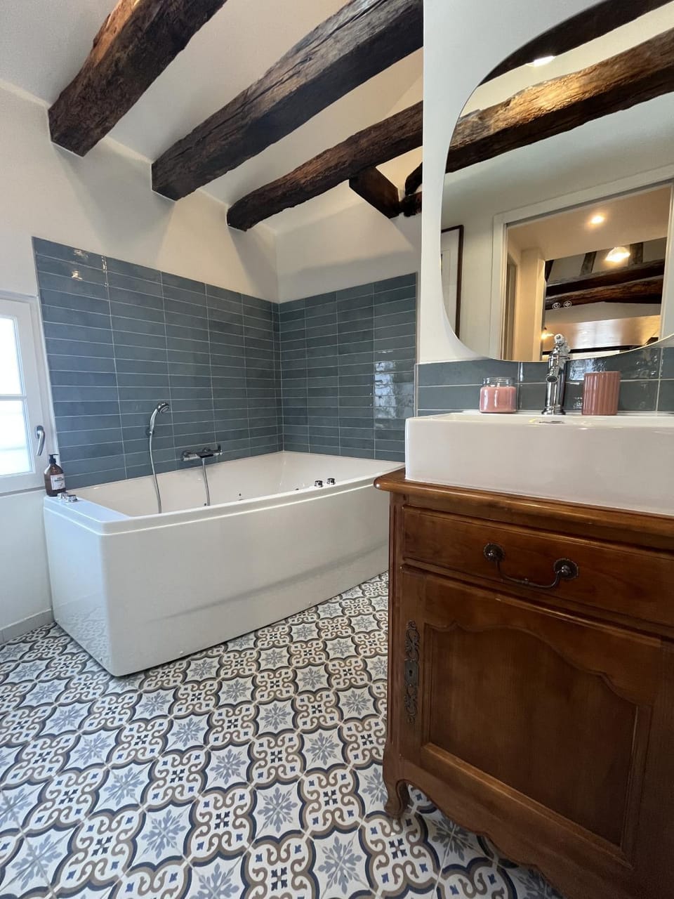 signature bois et cuir - appartement d exception Apartment in Angers