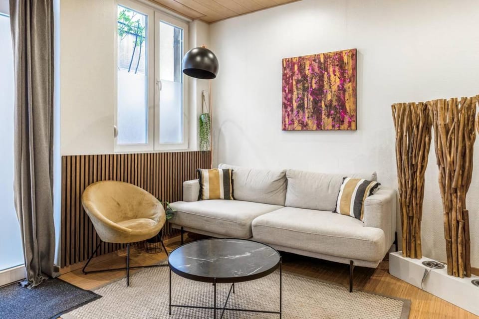 By FLB Property - Le Majestic Suite Apartment in Mulhouse