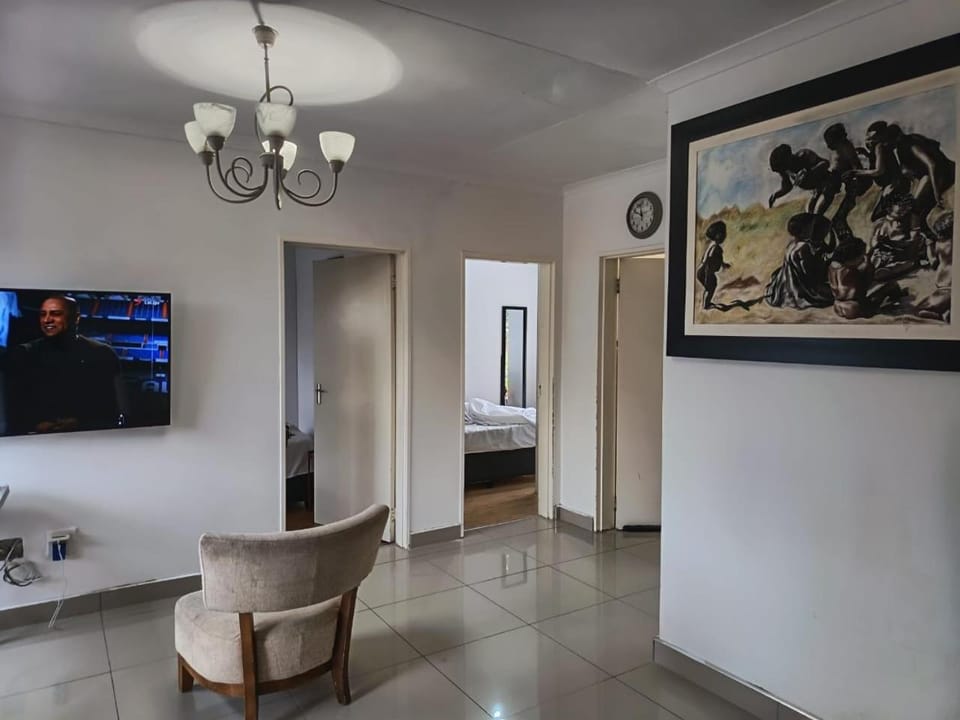 Similar COTTAGE Guesthouse Apartment in South Africa