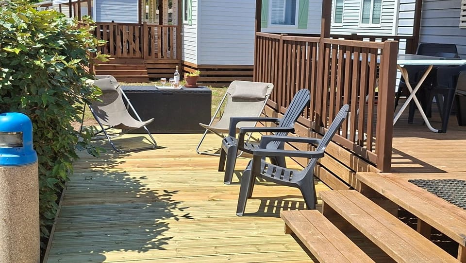 Mobil-Home Bungalow Port-la-Nouvelle Campground/ 
RV Resort in Port-la-Nouvelle