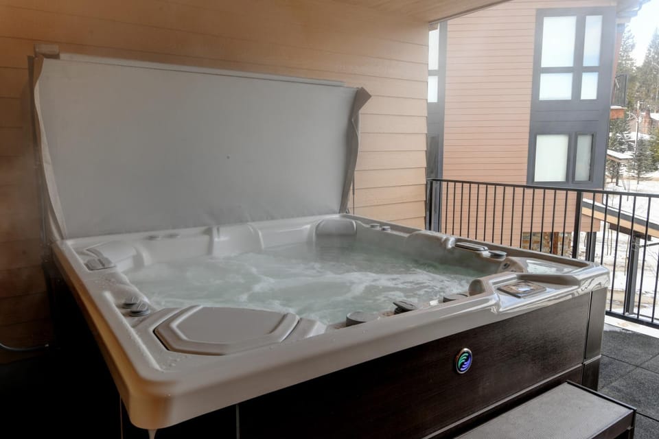 Hot Tub
