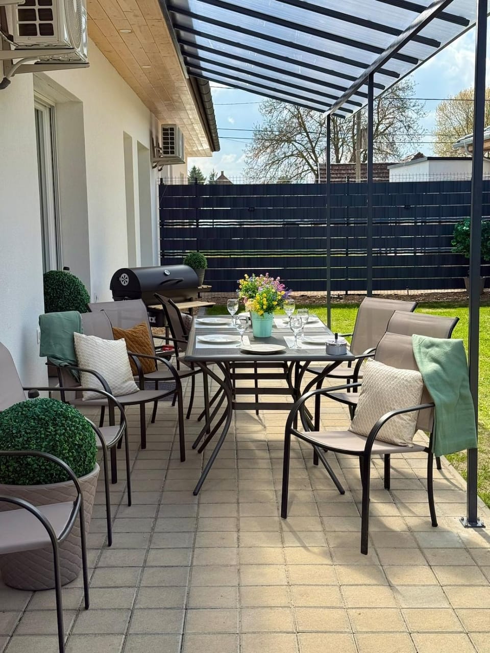 BBQ facilities, Balcony/Terrace