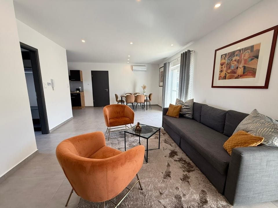 Living room, air conditioner