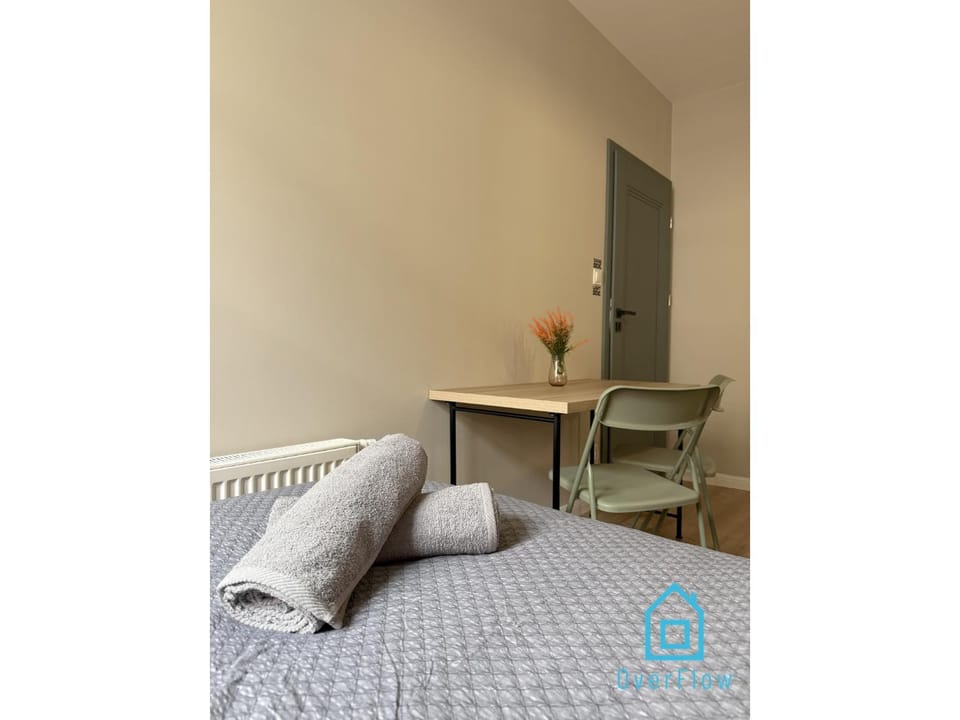 Droid Room - 15 Minutes to Gdańsk Old Town & Seaside & Airport Vacation rental in Gdansk