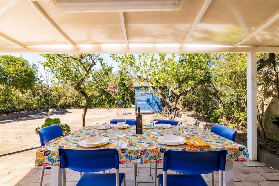 Villa 100 meters from the beach with hot tub House in Sardinia