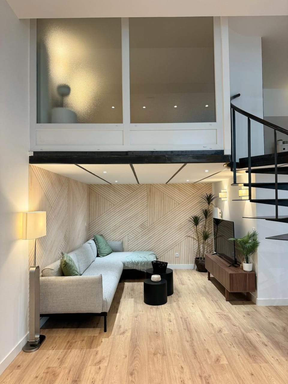 Living room, Seating area